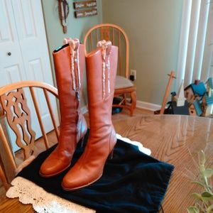 Women's Leather UGG Boots